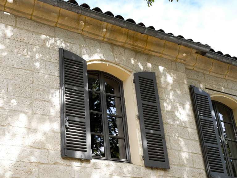 Maison Uzès - 7 chambres - 281m²