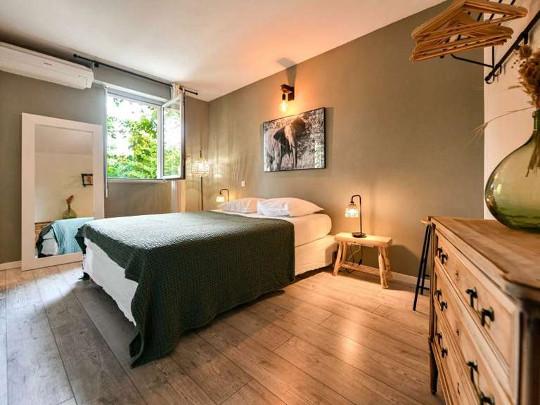 Maison Uzès - 7 chambres - 281m²