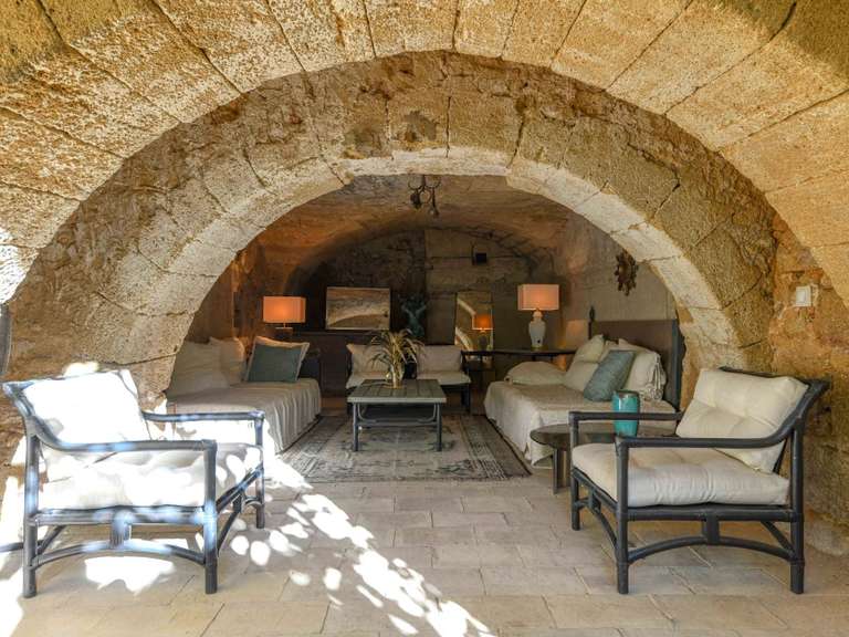 Maison Uzès - 5 chambres - 400m²