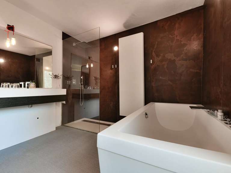 Maison Uzès - 16 chambres - 1070m²