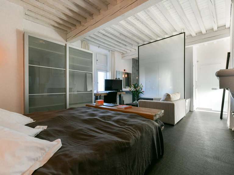 Maison Uzès - 16 chambres - 1070m²