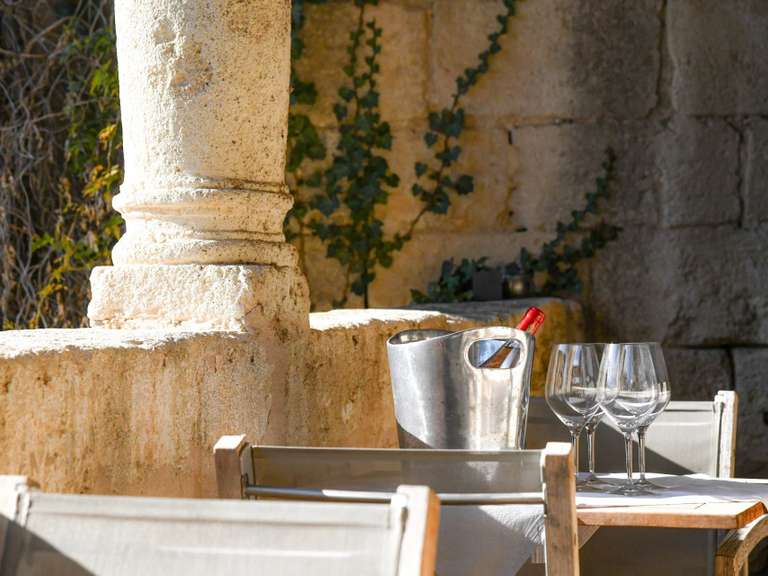 Maison Uzès - 16 chambres - 1070m²