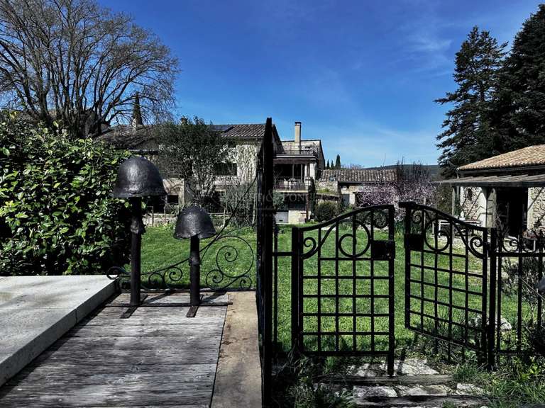 Maison Uzès - 7 chambres - 550m²