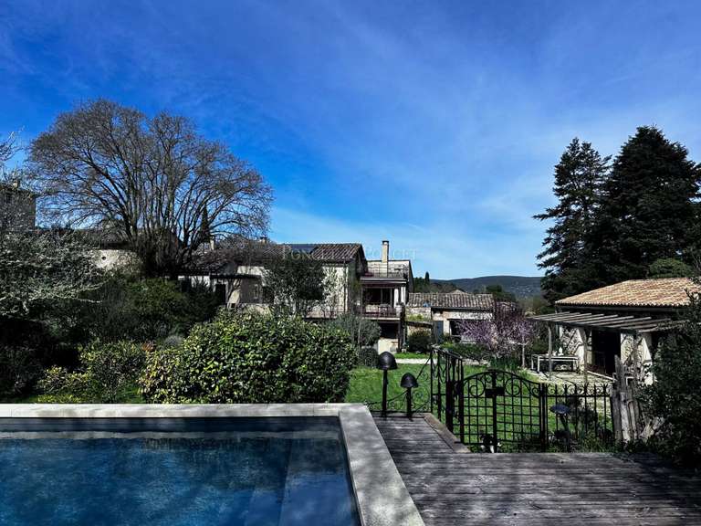 Maison Uzès - 7 chambres - 550m²