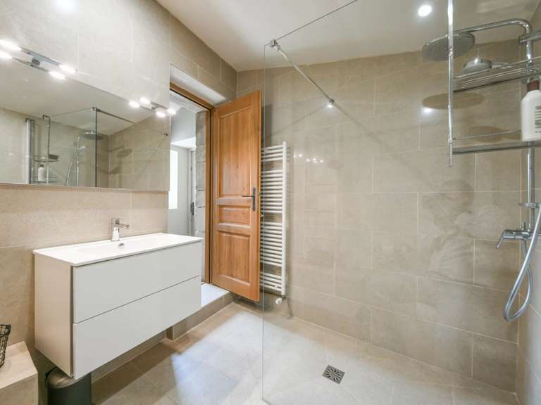 Maison Uzès - 5 chambres - 367m²