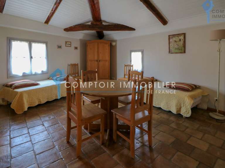 House Uzès - 9 bedrooms - 548m²