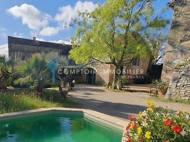 House Uzès - 12 bedrooms - 451m²