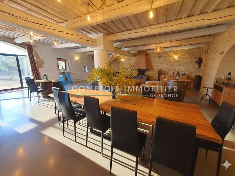House Uzès - 12 bedrooms - 451m²