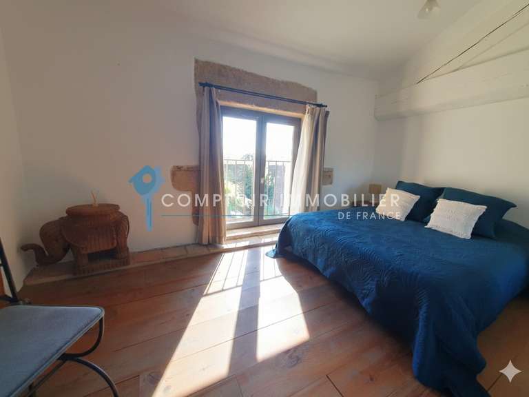 House Uzès - 12 bedrooms - 451m²