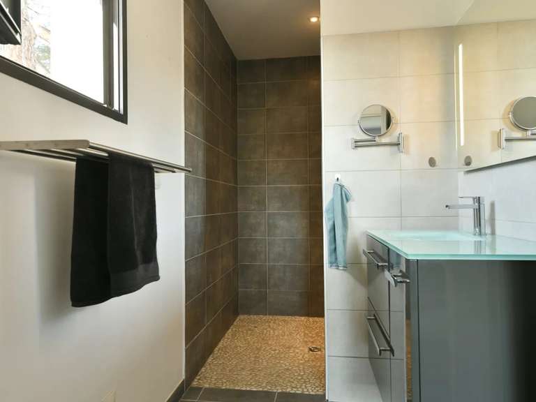 Maison Uzès - 3 chambres - 175m²