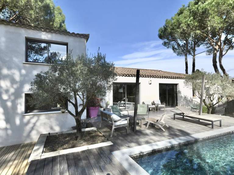 Maison Uzès - 3 chambres - 175m²