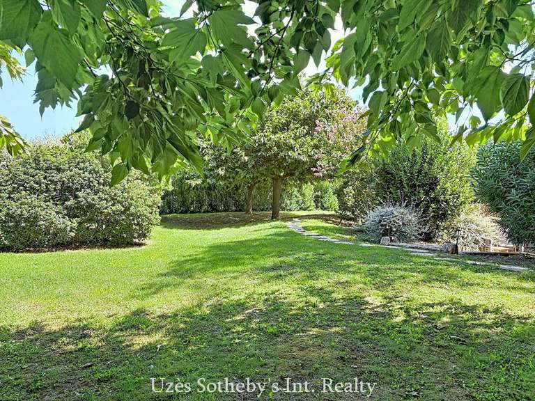 Maison Uzès - 8 chambres - 380m²