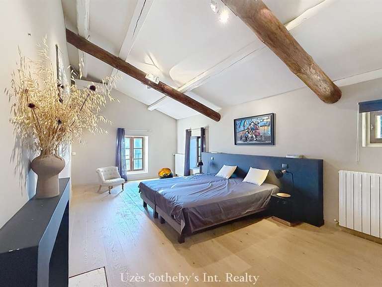 Maison Uzès - 8 chambres - 380m²