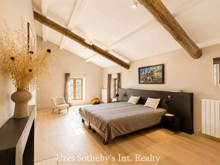 Maison Uzès - 8 chambres - 380m²