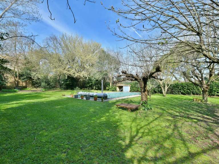 Maison Uzès - 4 chambres - 181m²