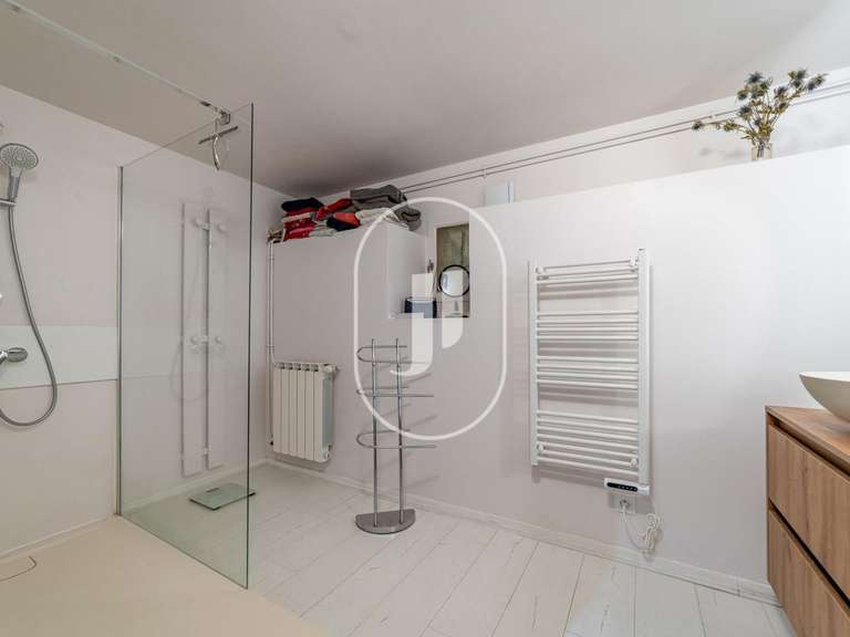 Maison Uzès - 4 chambres - 182m²