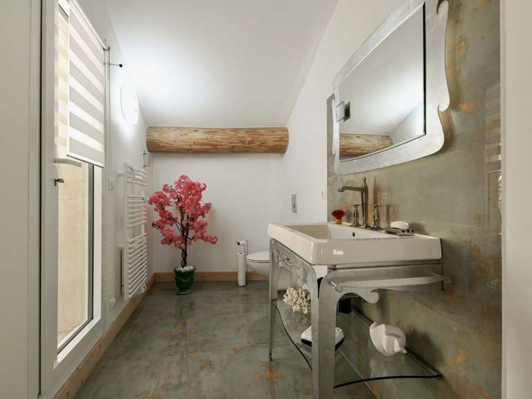 Maison Uzès - 3 chambres - 195m²