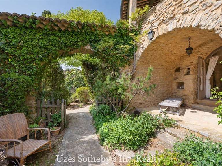 Maison Uzès - 6 chambres - 330m²