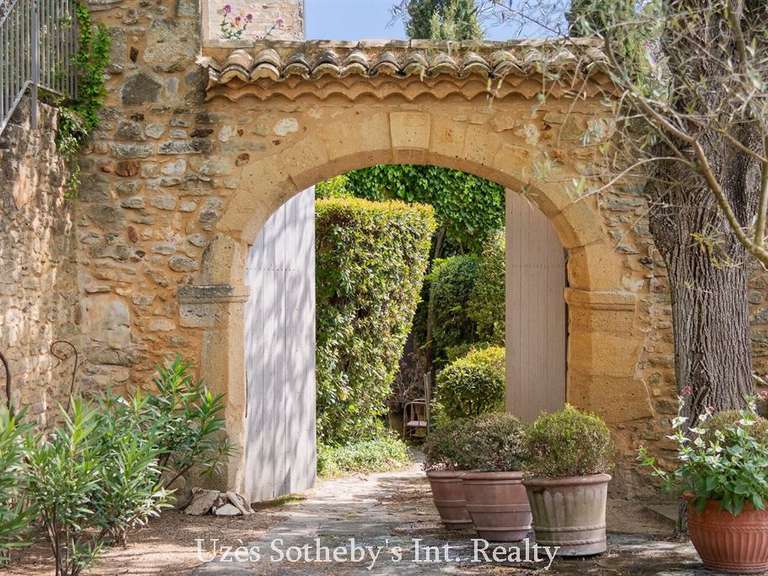 Maison Uzès - 6 chambres - 330m²