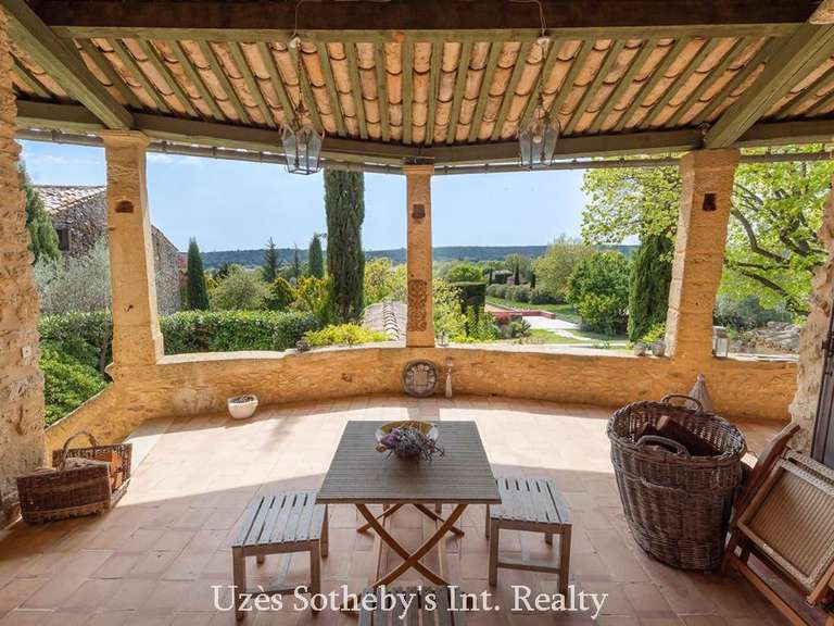 Maison Uzès - 6 chambres - 330m²