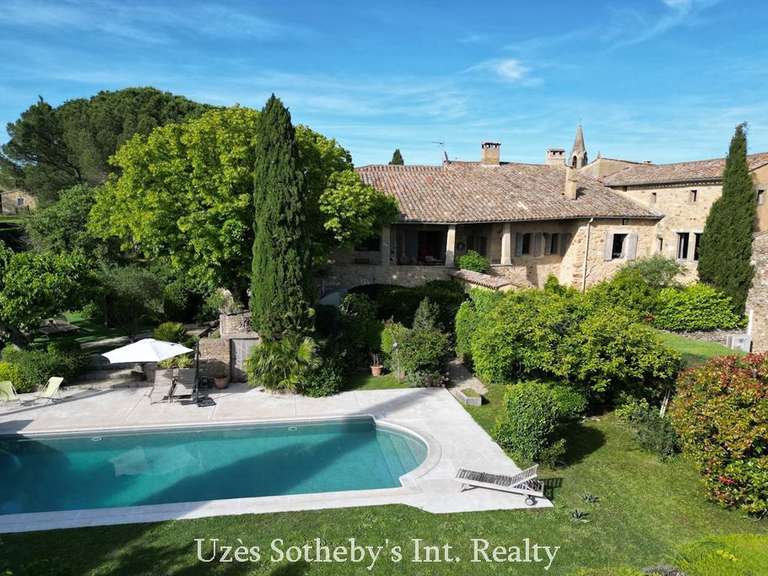 Maison Uzès - 6 chambres - 330m²
