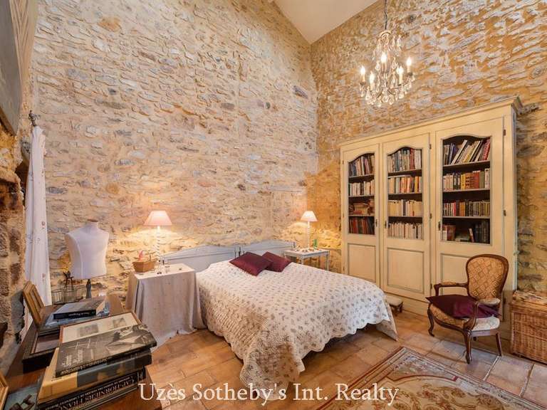 Maison Uzès - 6 chambres - 330m²