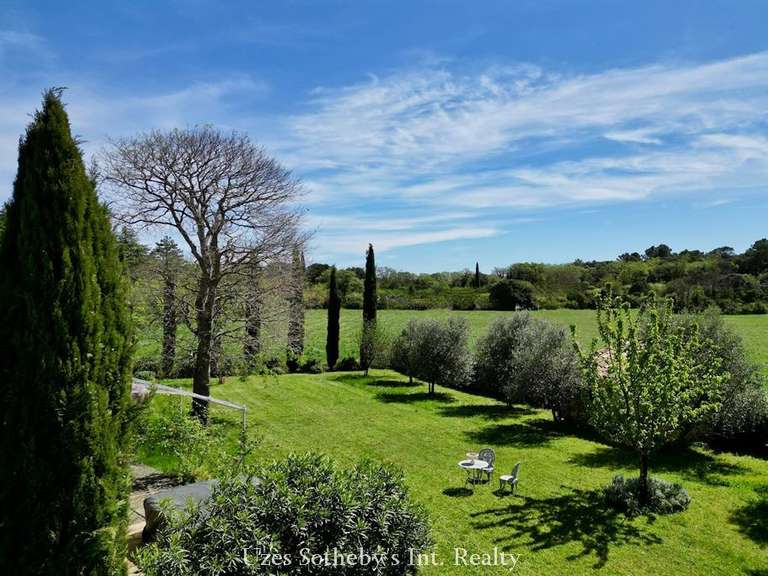 Maison Uzès - 4 chambres - 222m²