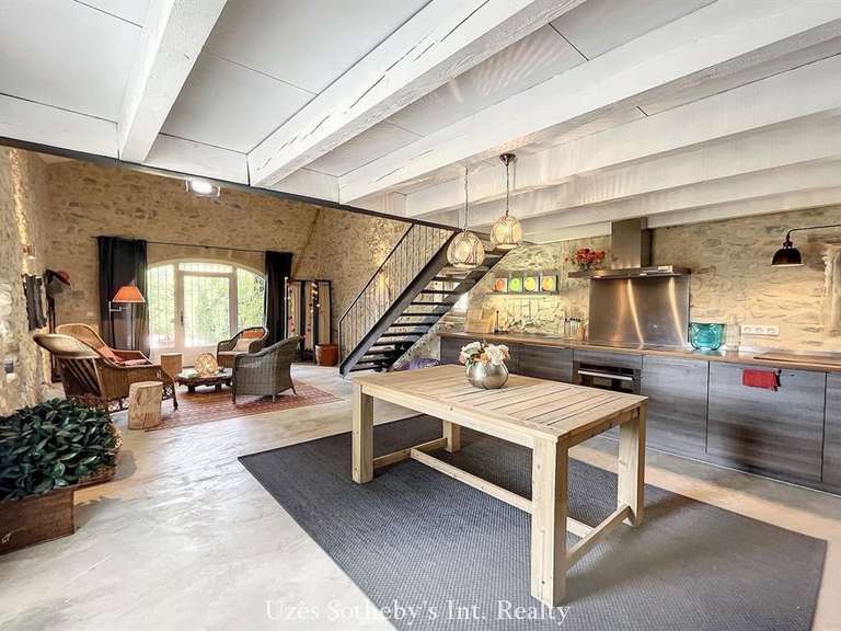 Maison Uzès - 4 chambres - 222m²