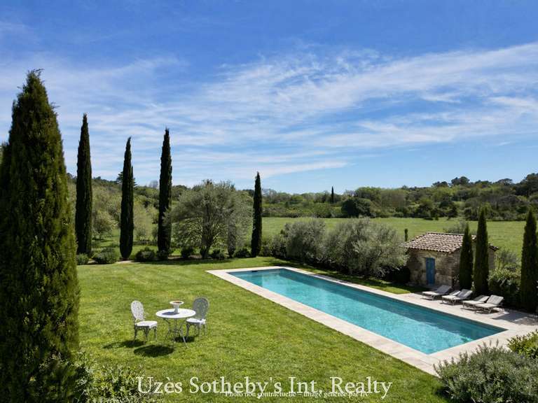 Maison Uzès - 4 chambres - 222m²
