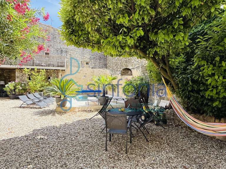 Maison Uzès - 7 chambres - 280m²