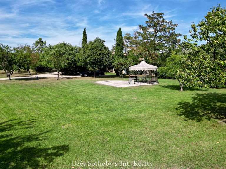 Maison Uzès - 5 chambres - 330m²