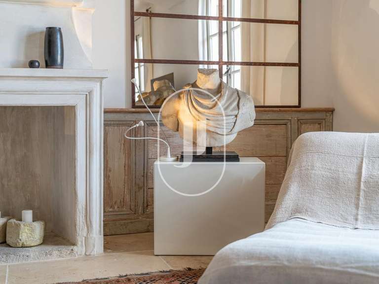 Maison Uzès - 5 chambres - 422m²