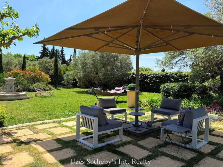 Maison Uzès - 4 chambres - 242m²