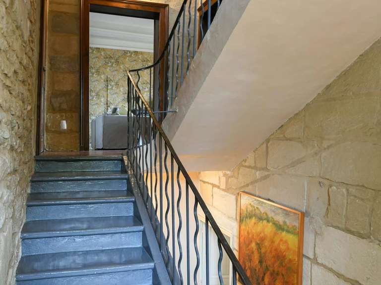 Maison Uzès - 5 chambres - 270m²