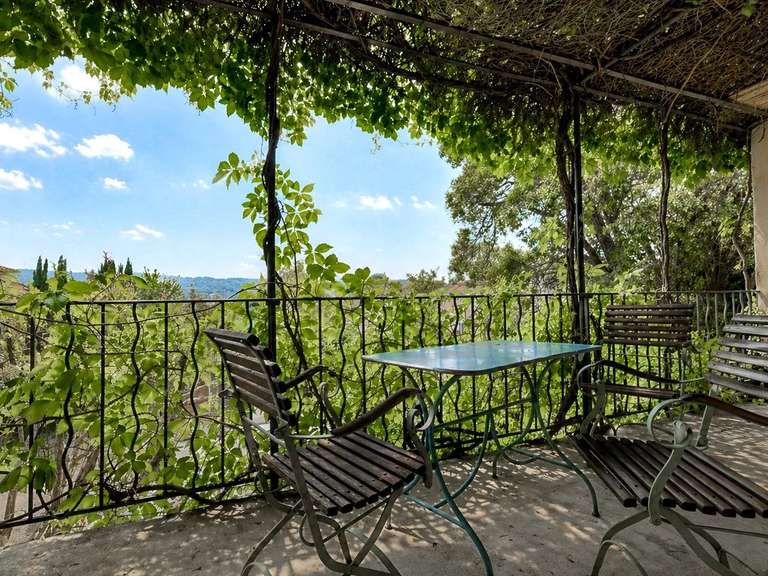 Maison Uzès - 5 chambres - 270m²