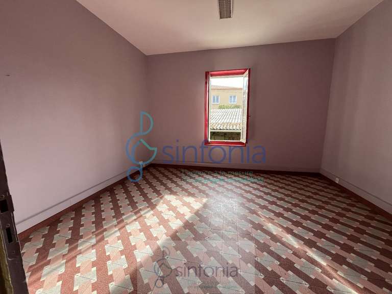 Maison Uzès - 3 chambres - 232m²
