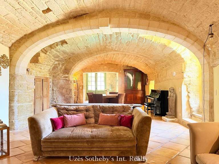 House Uzès - 14 bedrooms - 400m²