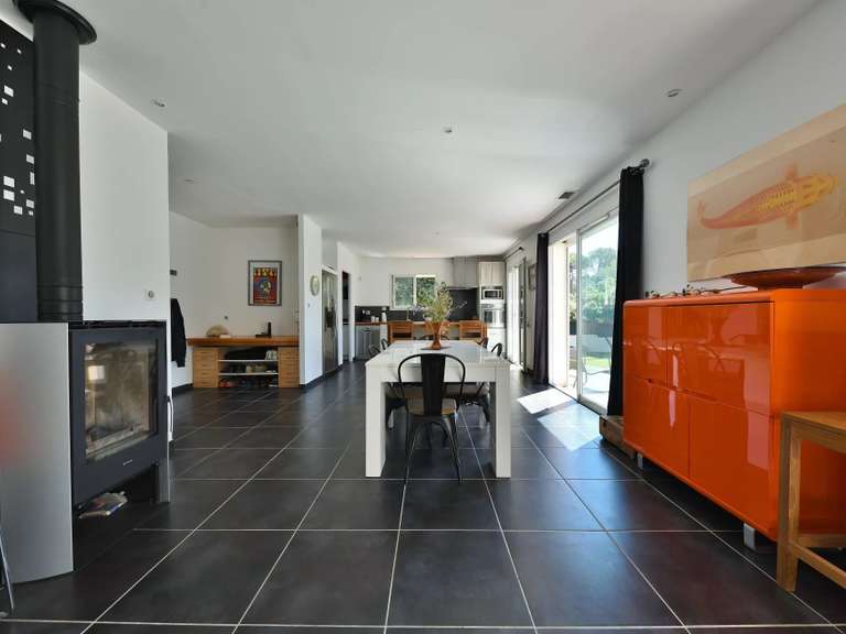 Maison Uzès - 3 chambres - 135m²