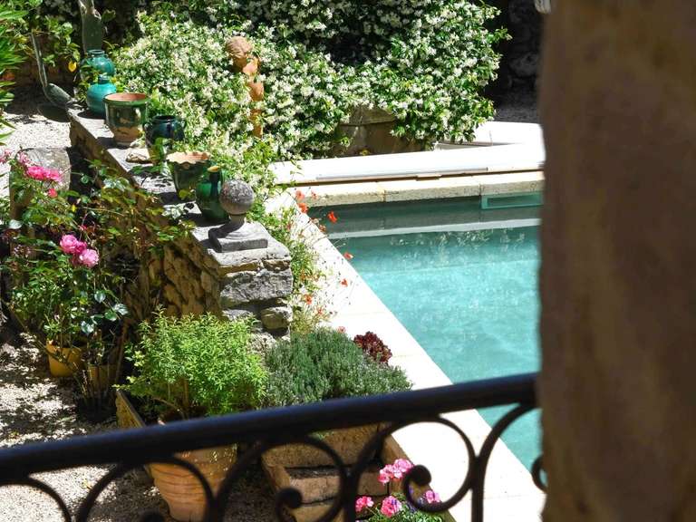Maison Uzès - 4 chambres - 332m²