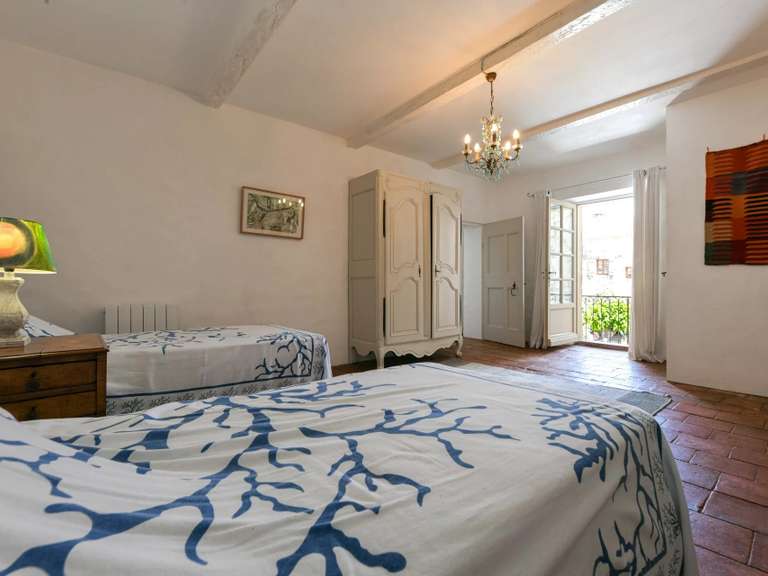 Maison Uzès - 4 chambres - 332m²