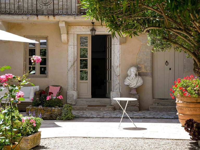 Maison Uzès - 4 chambres - 332m²