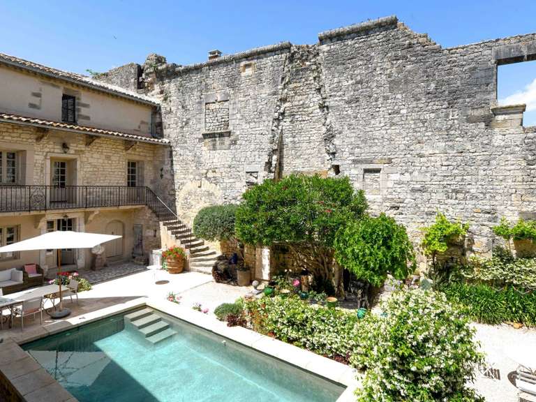 Maison Uzès - 4 chambres - 332m²