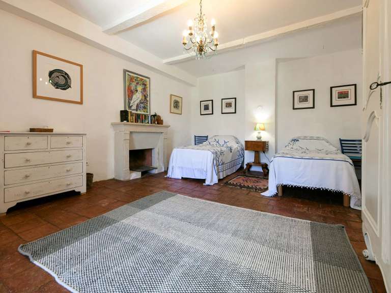 Maison Uzès - 4 chambres - 332m²