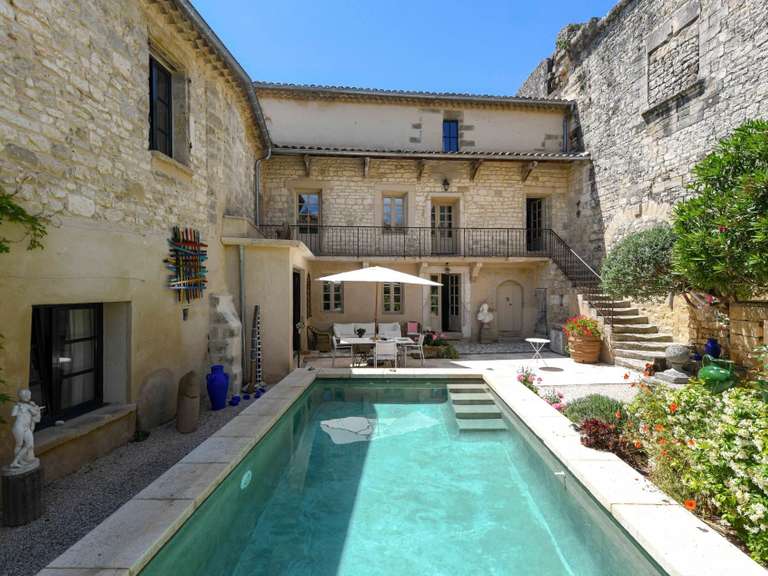 Maison Uzès - 4 chambres - 332m²