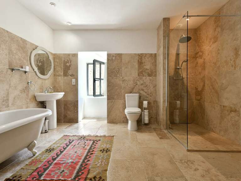 Maison Uzès - 4 chambres - 332m²