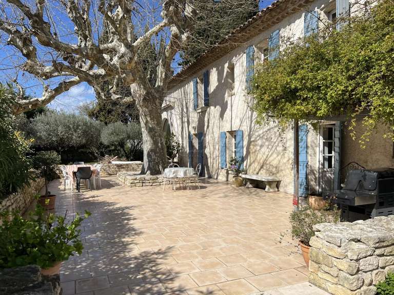 Maison Uzès - 8 chambres - 394m²