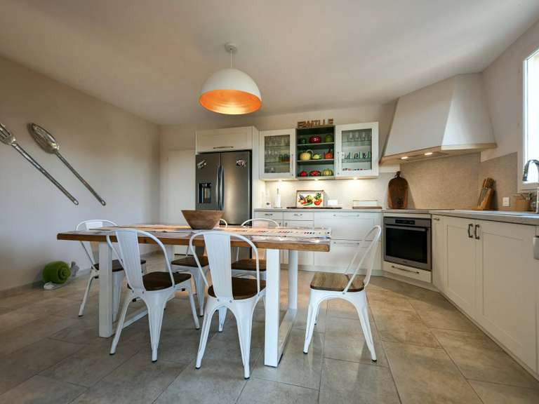 Maison Uzès - 3 chambres - 153m²