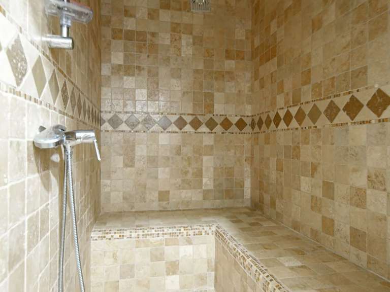 Maison Uzès - 4 chambres - 237m²