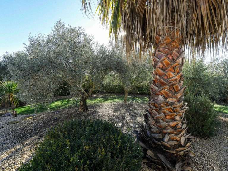 Maison Uzès - 4 chambres - 237m²