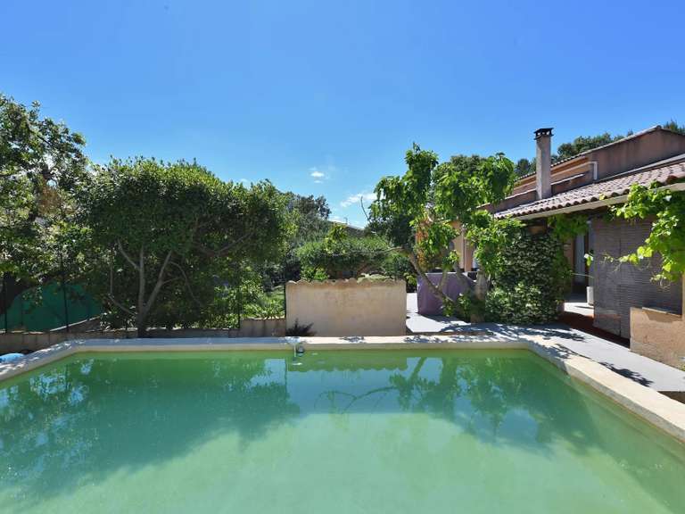 Maison Uzès - 4 chambres - 174m²